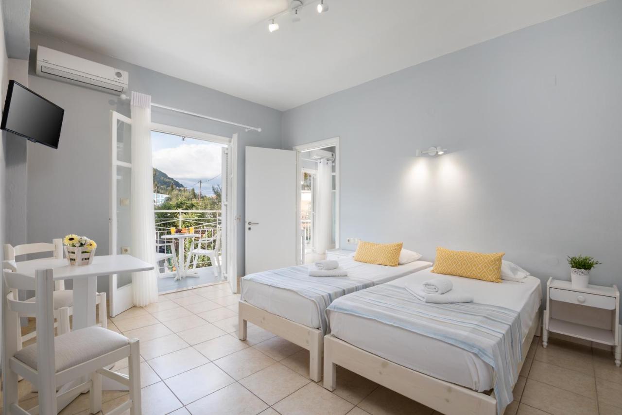 Bella Studios Benitses  Extérieur photo