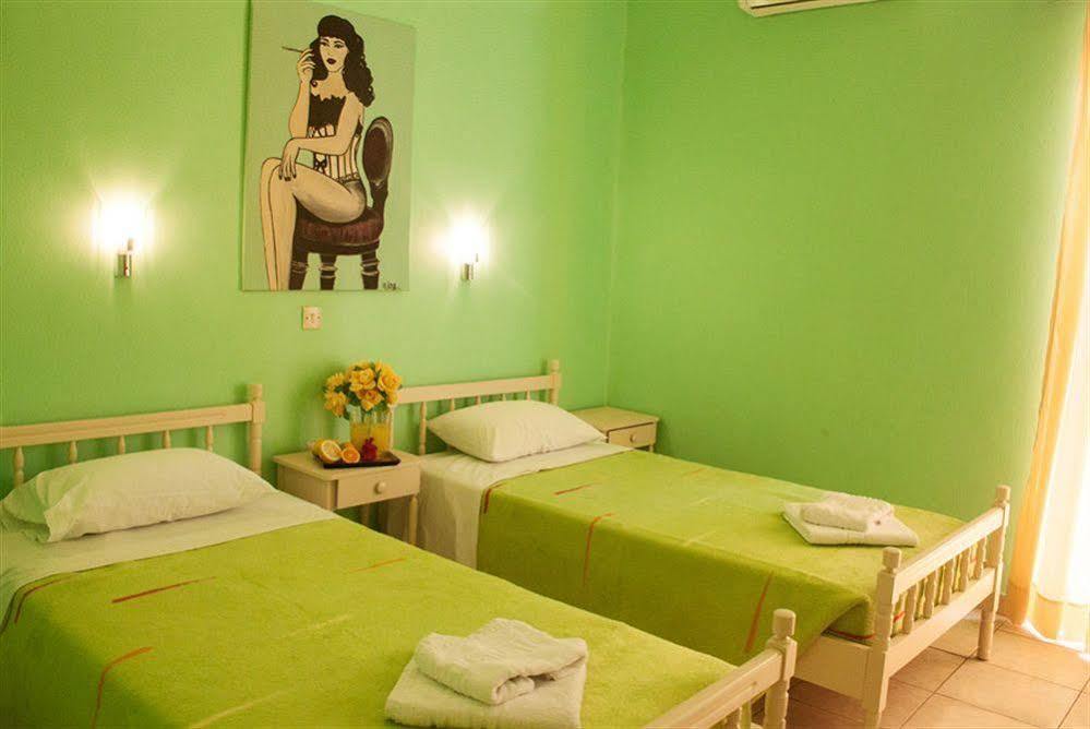 Bella Studios Benitses  Extérieur photo